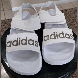 Adidas Adilette Women's Sandal Cloudfoam White Lightweight Size 10 Strap Beach